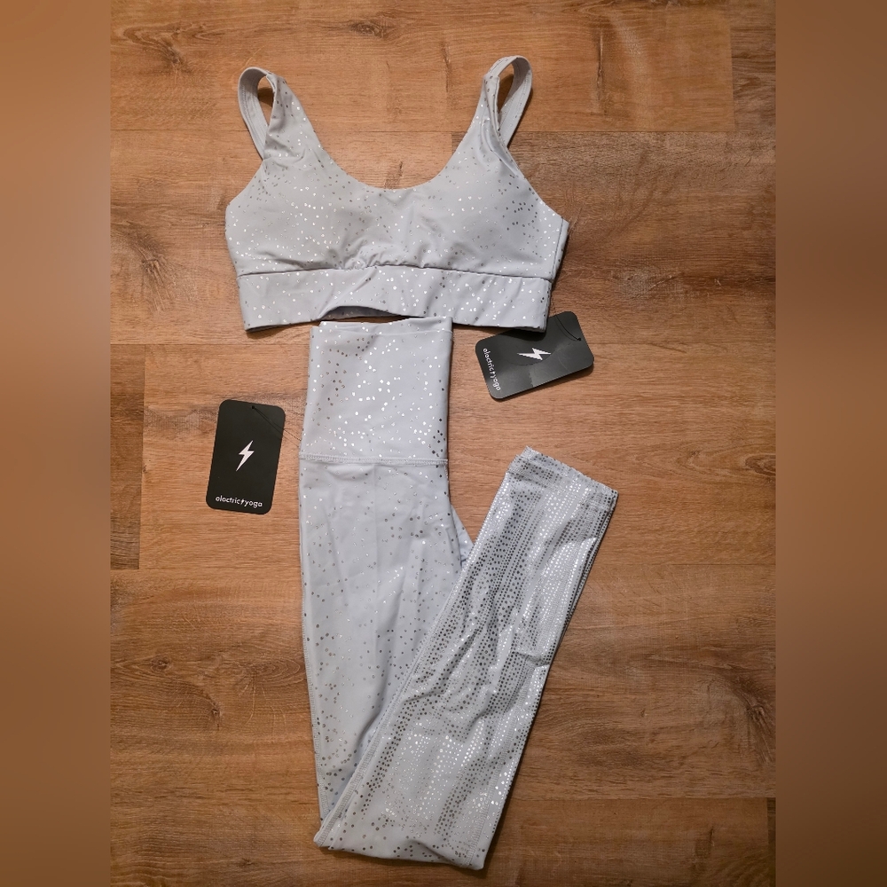 NWT Electric Yoga Bra Leggings Set Size XS/S
